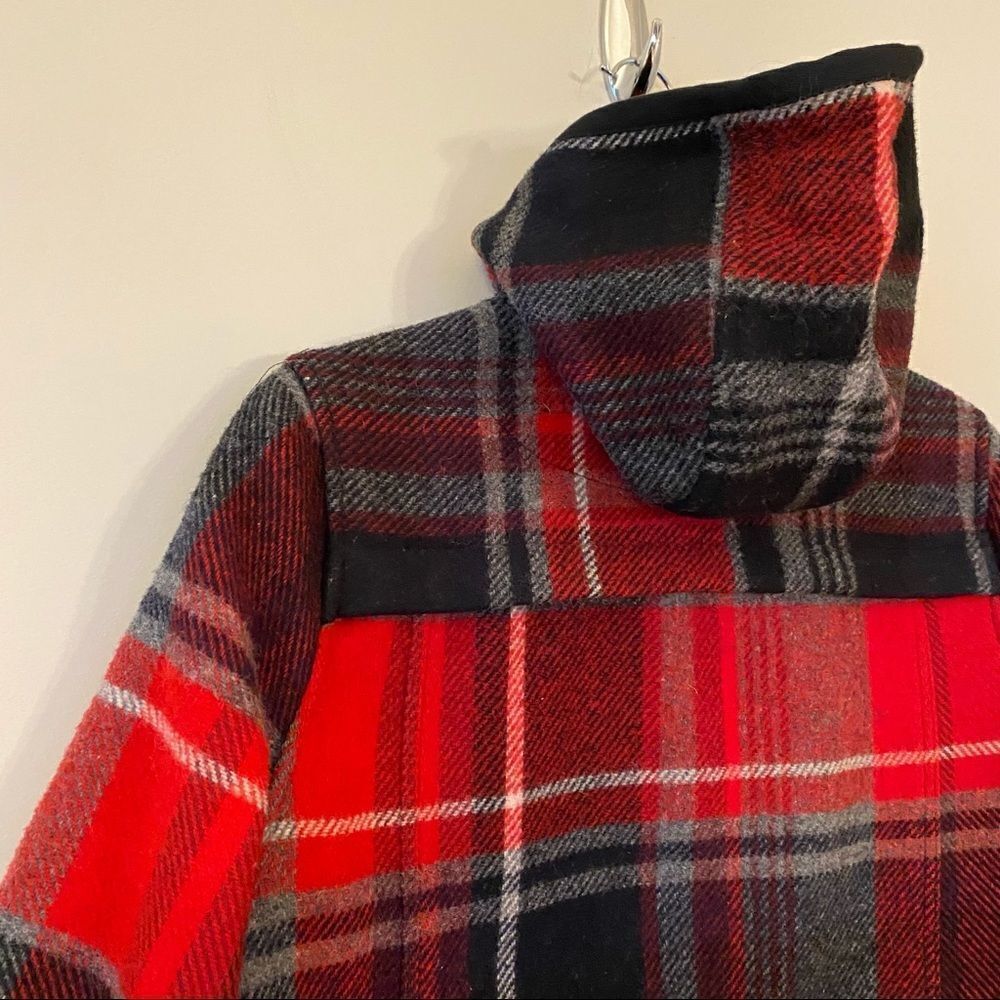 Woolrich Plaid Wool Peacoat (Medium) -> Woolrich Plaid Wool Peacoat (Medium) - Picture 8 of 15